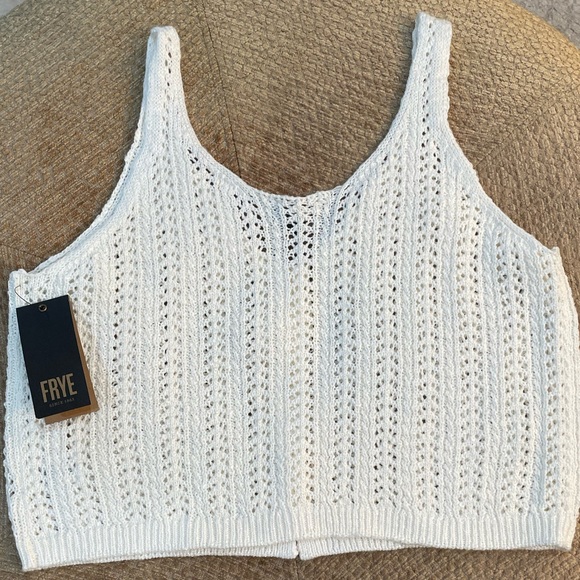 ❤️Frye Crop Vest - Picture 4 of 5